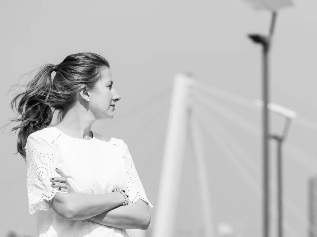 Welcome to the professional services of Ekaterina van de Viven – certified translator and sworn interpreter in Remscheid, Germany. I provide high-quality certified translations, sworn interpreting, and professional language services for individuals, businesses, law firms, courts, and public authorities. If you are looking for a certified translator in Remscheid, a sworn interpreter near you, or professional translation services in North Rhine-Westphalia (NRW), you are in the right place.